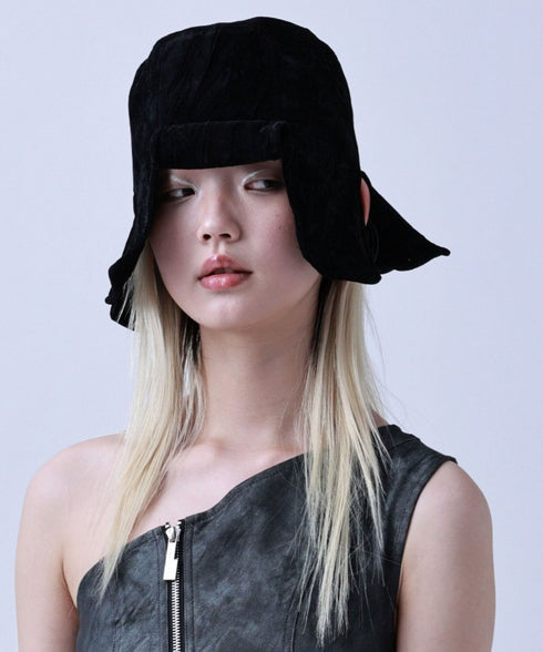 Roll Up Tulip Hat